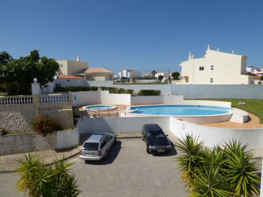 Apartamento Encantador A 100M Da Praia Carvoeiro  Buitenkant foto