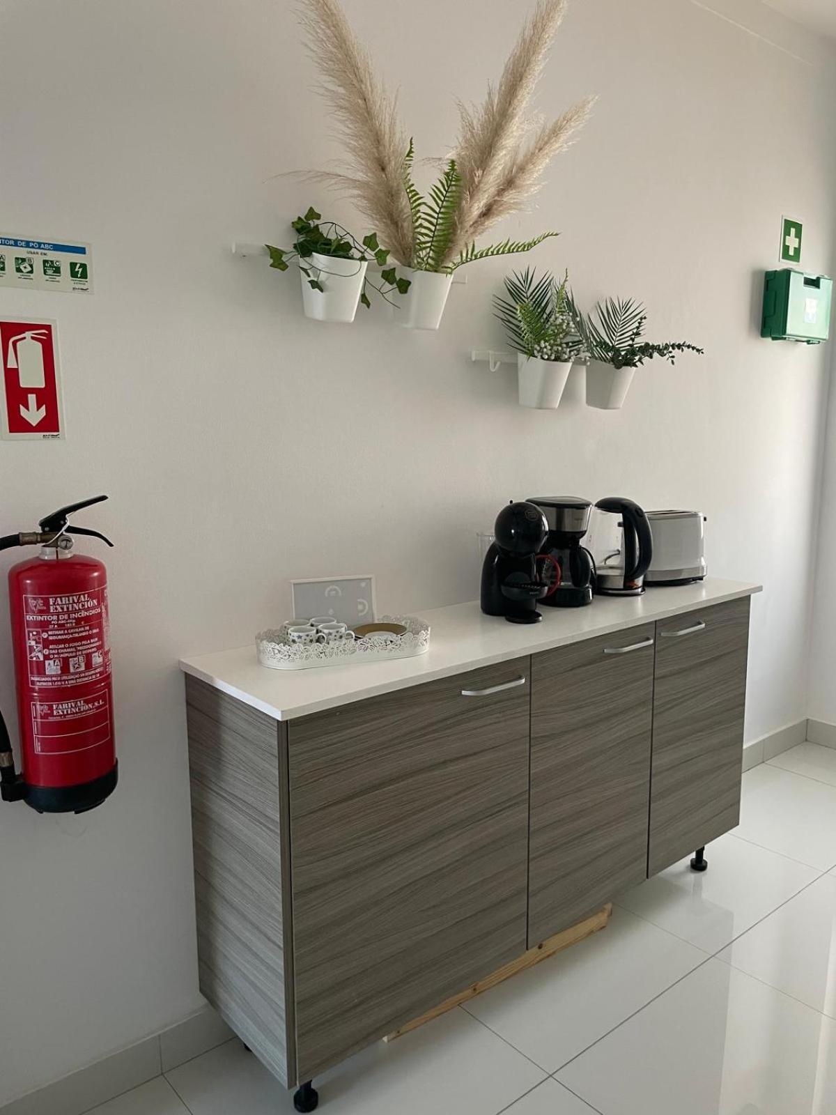 Apartamento Encantador A 100M Da Praia Carvoeiro  Buitenkant foto